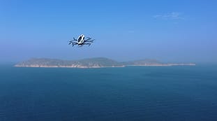 EH216完成华南海域首次飞行，探索沿海城市空中交通的新场景